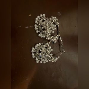 2 earrings set for women